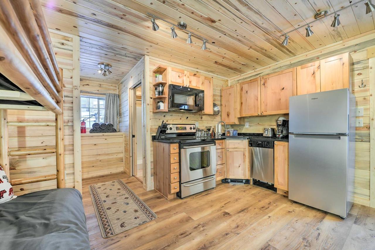 Cozy Island Park Cabin, 20 Mi To Yellowstone! Exterior photo